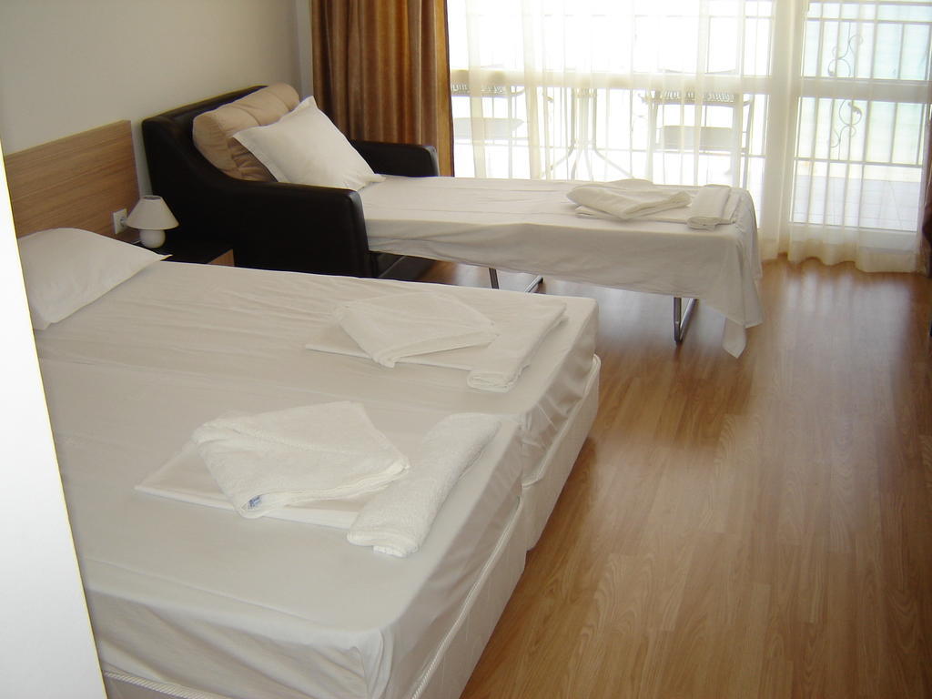 Villa Lazuren Bryag Chernomorets Phòng bức ảnh